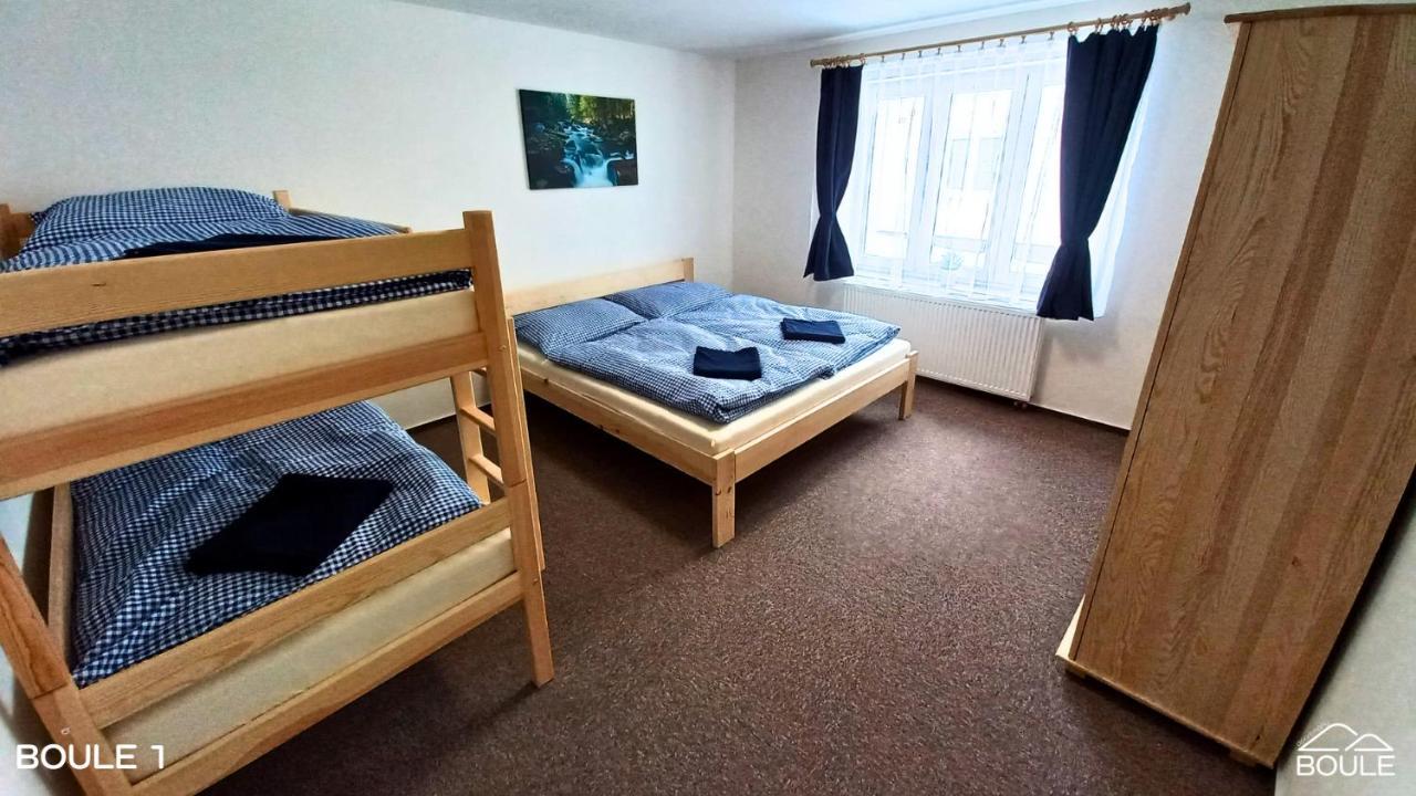 Apartmany Boule Kovarska Екстер'єр фото