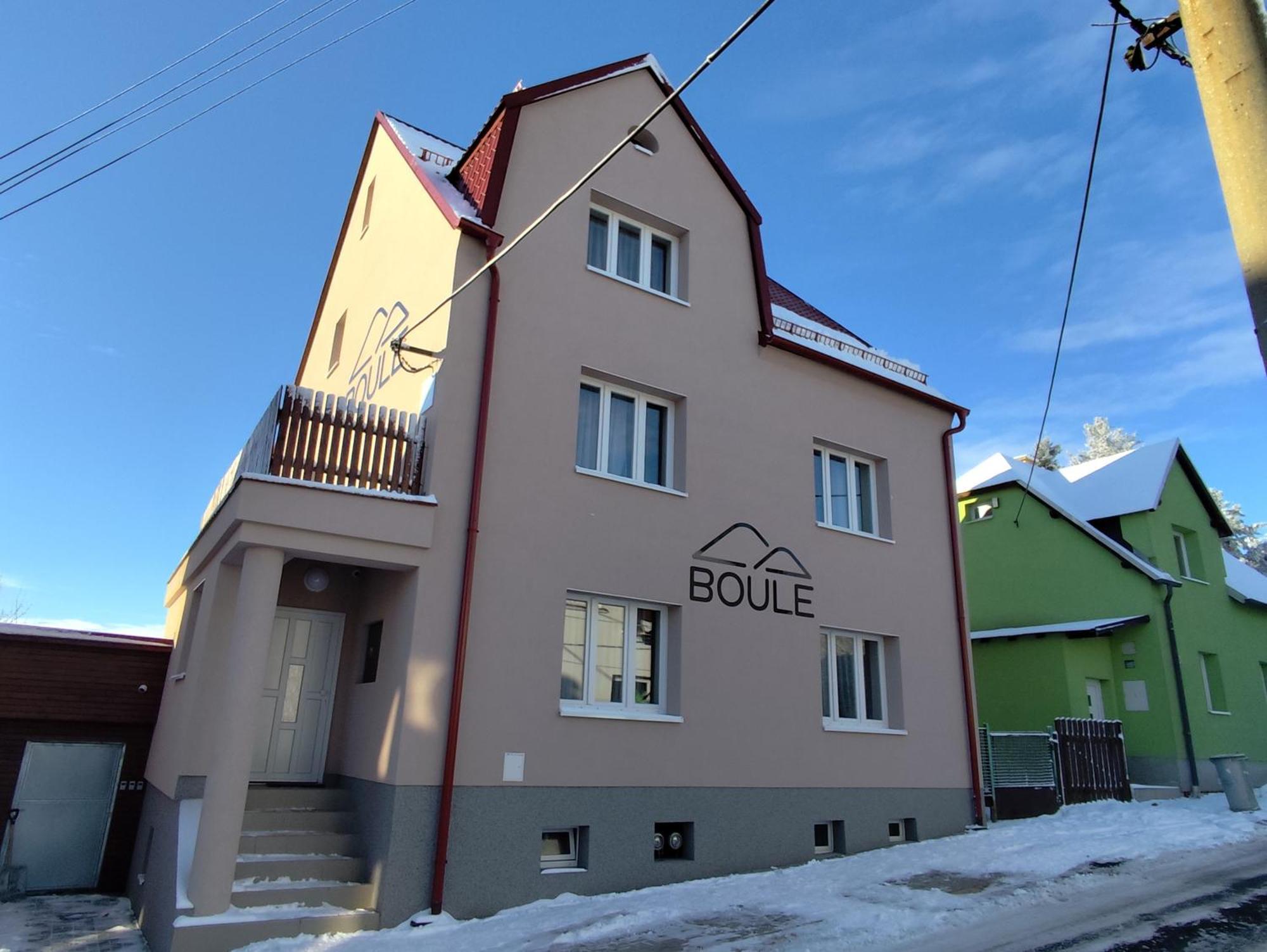 Apartmany Boule Kovarska Екстер'єр фото